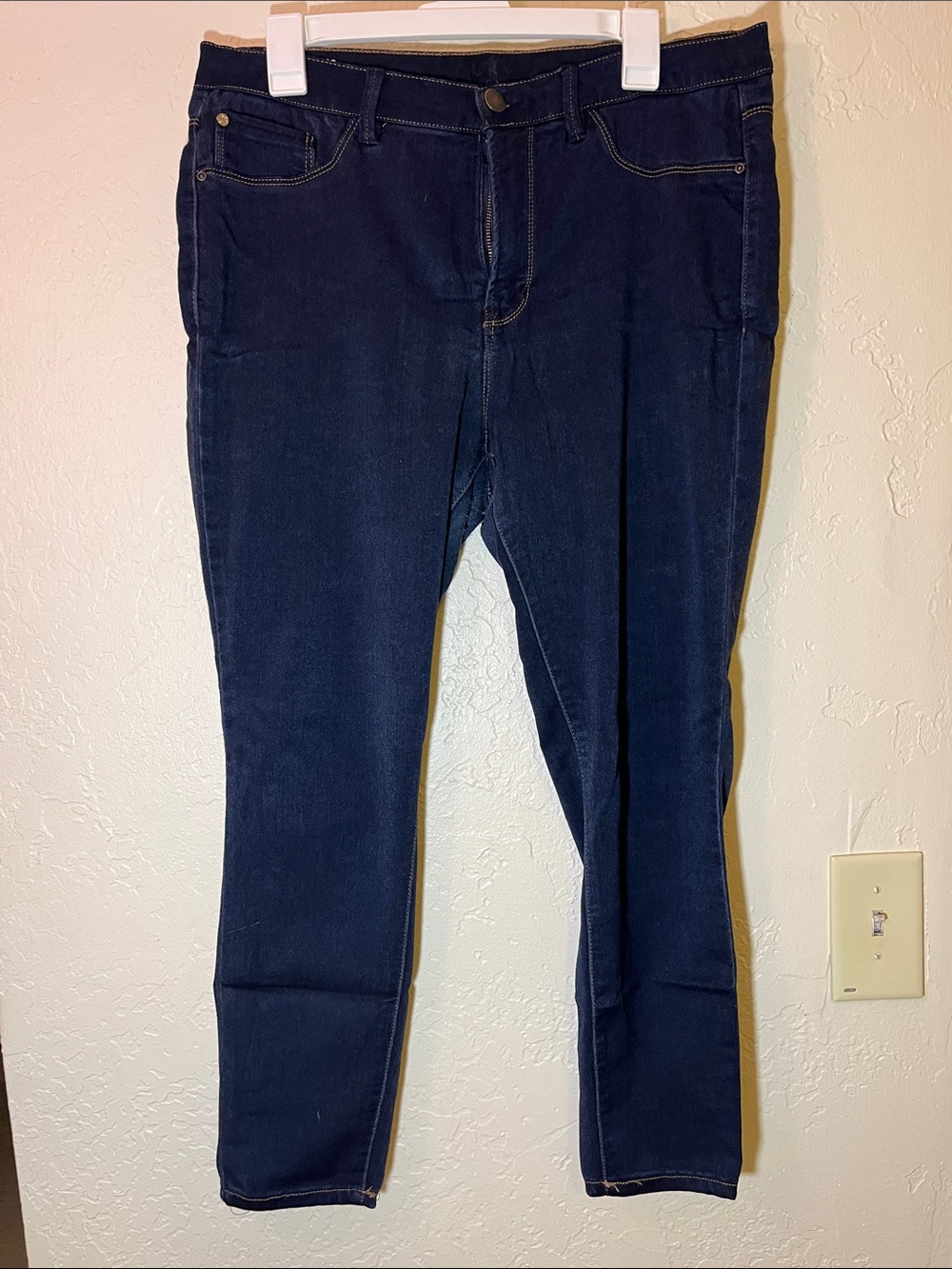 Slim Stretch Skinny Jeans in Navy Blue